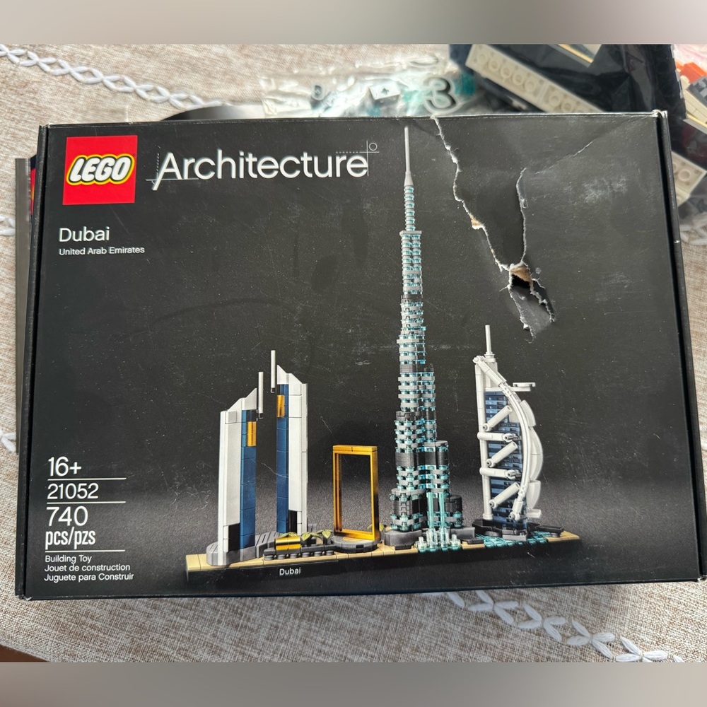 LEGO Architecture Dubai Set
